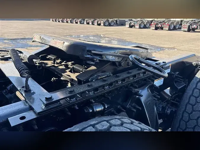 2020 FREIGHTLINER CASCADEVO1