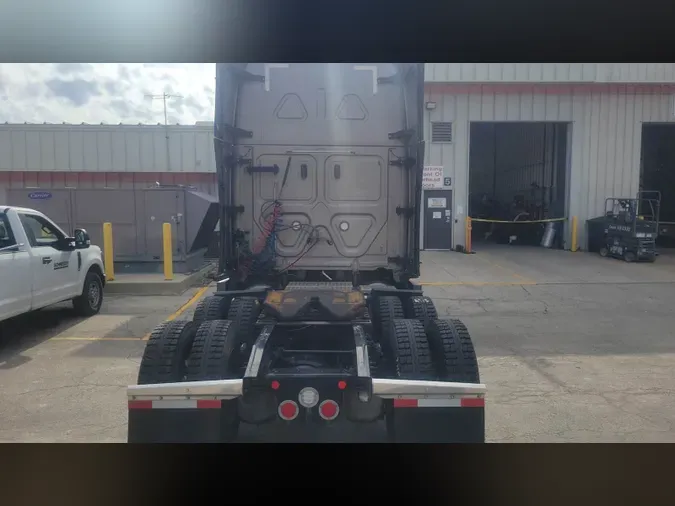 2024 Freightliner Cascadia