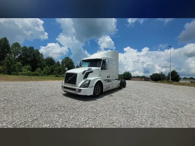 2018 Volvo VNL 740