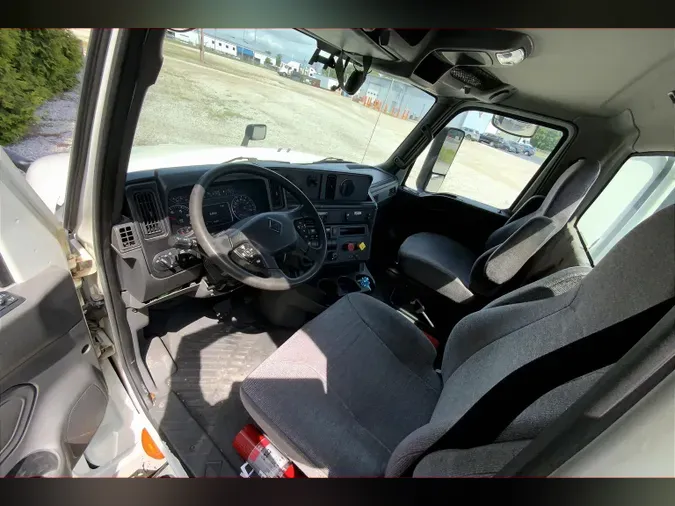 2020 INT LT625 6x4