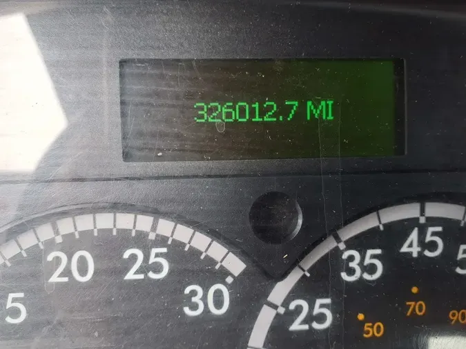 2019 FREIGHTLINER/MERCEDES M2 106011822f0aa8b371ac8bef3c2e6ba1172