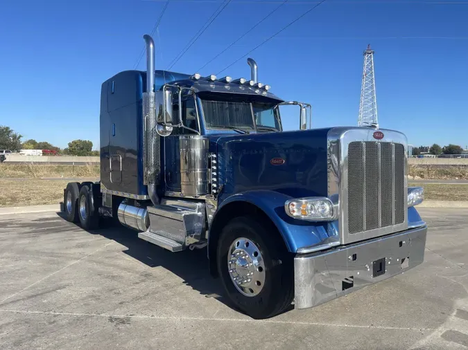 2024 Peterbilt 389