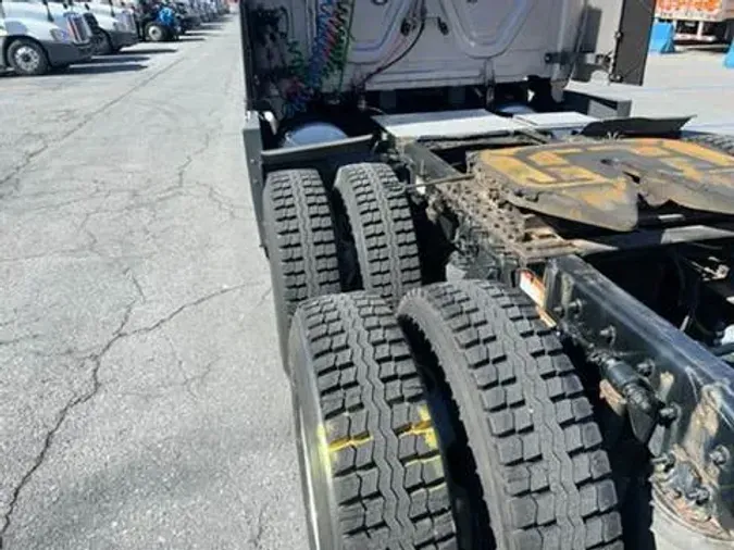 2021 Freightliner Cascadia