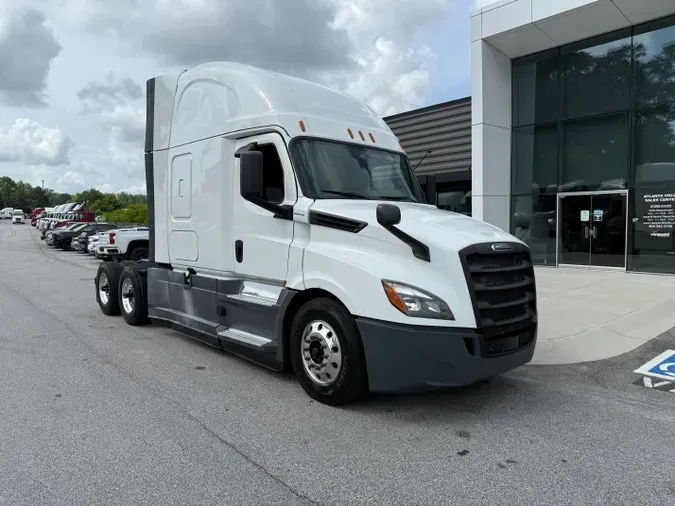 2020 Freightliner Cascadia 126011d23f7d795fd8af60e0e024f45cde1