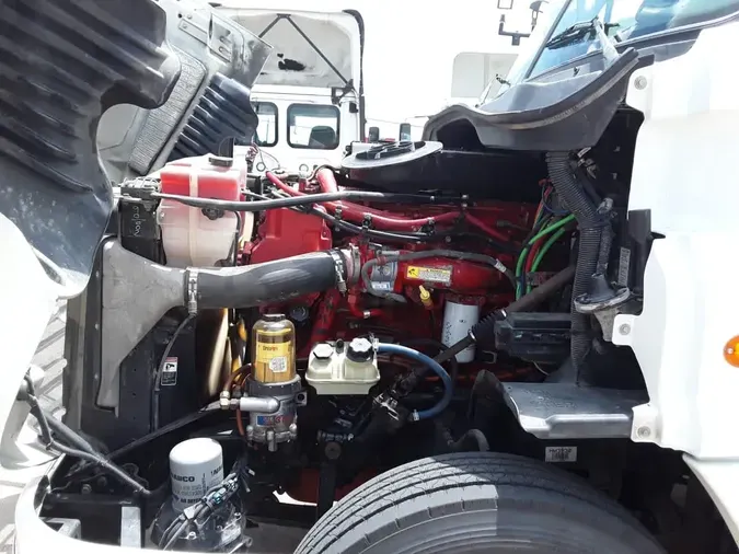 2016 FREIGHTLINER CASCADIA 125