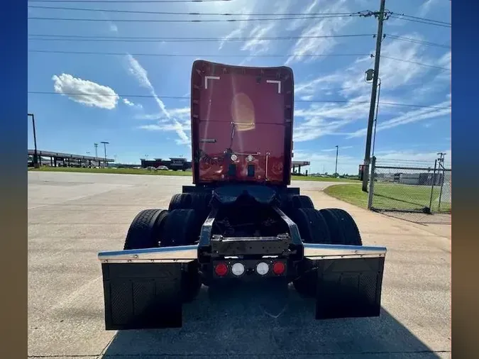 2023 Kenworth T680