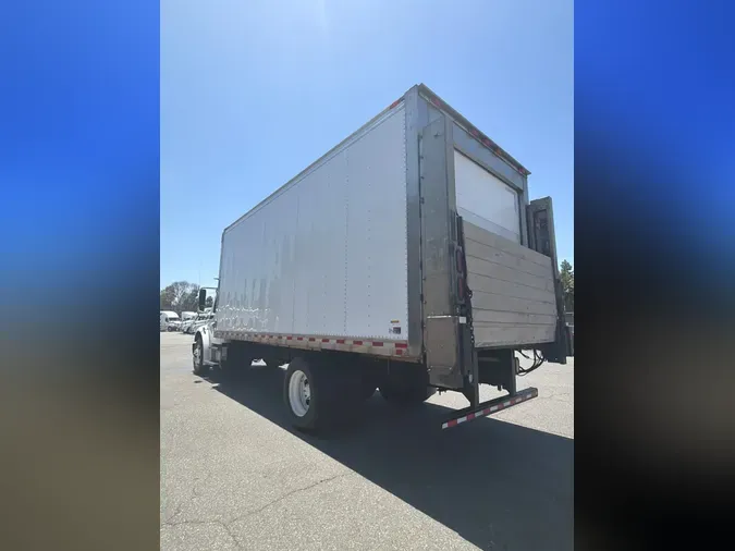 2019 FREIGHTLINER/MERCEDES M2 106