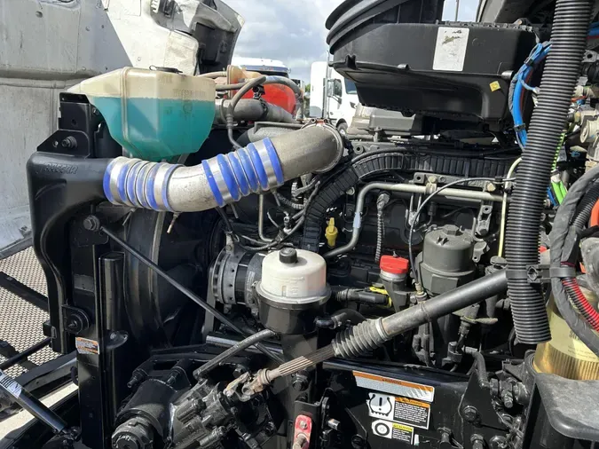 2021 Peterbilt 579