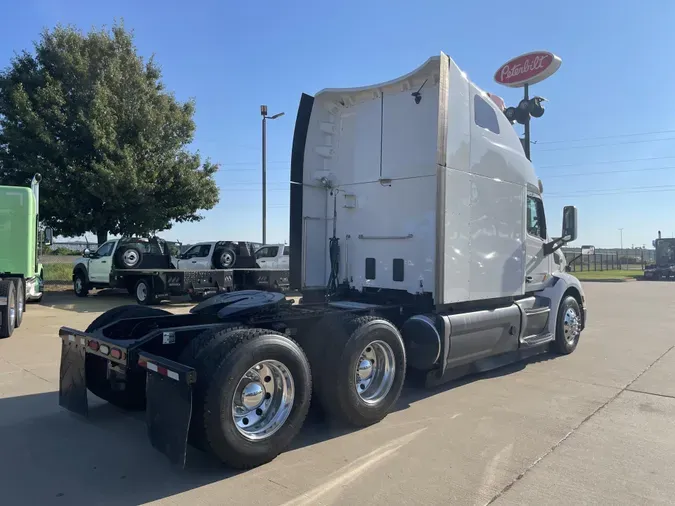 2021 Peterbilt 579