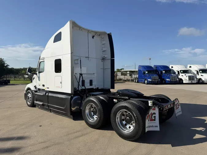 2022 Peterbilt 579012953f16bc345aebd2e4ca439bb9a50