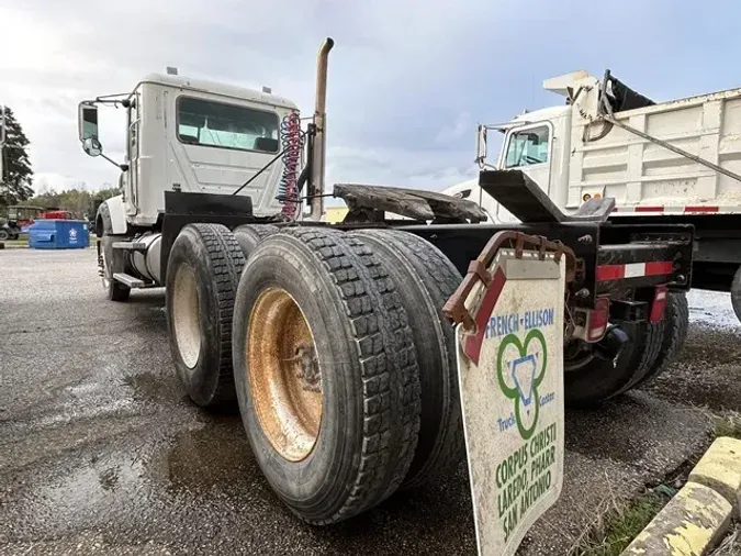 2013 MACK GRANITE GU713