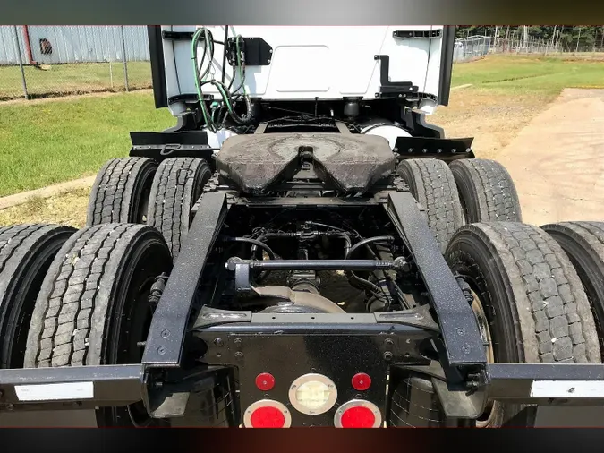 2022 INT LT625 6x4