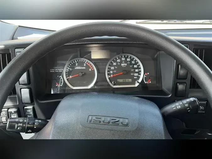 2023 ISUZU NPR-XD