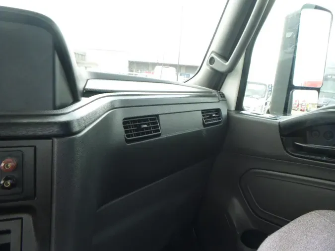 2020 International LT625