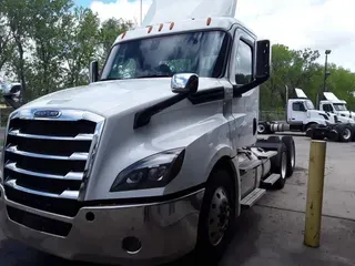2019 FREIGHTLINER/MERCEDES NEW CASCADIA PX12664