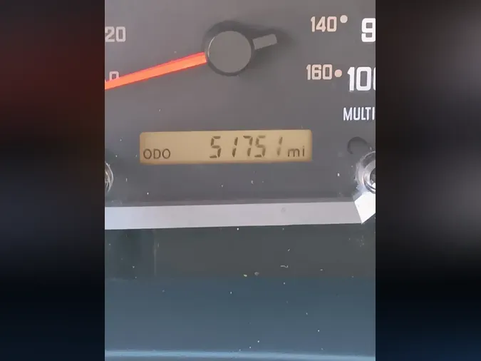 2019 ISUZU NRR