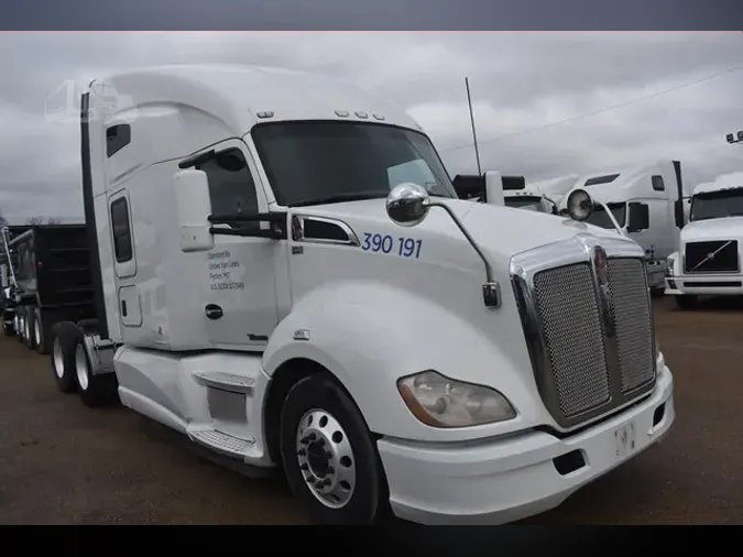 2016 KENWORTH T680