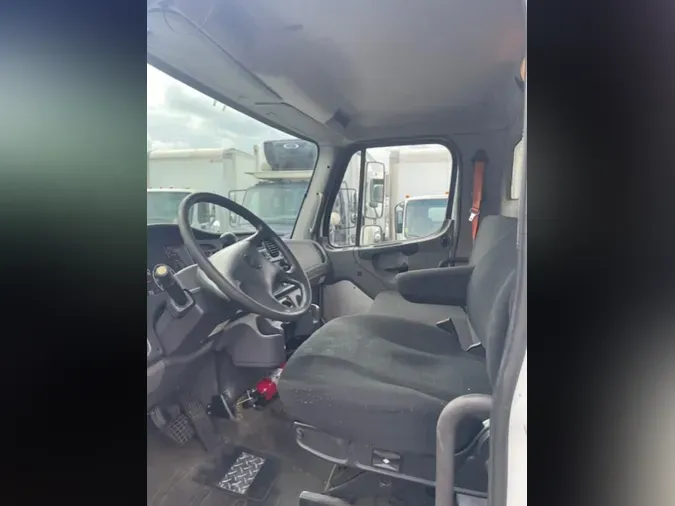2019 FREIGHTLINER/MERCEDES M2 106