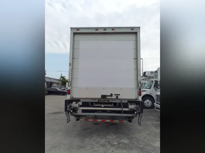 2014 FREIGHTLINER/MERCEDES M2 106