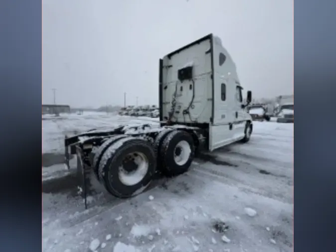 2020 FREIGHTLINER/MERCEDES CASCADIA 125013df0228458b938bcf0a6df4b2bcac1