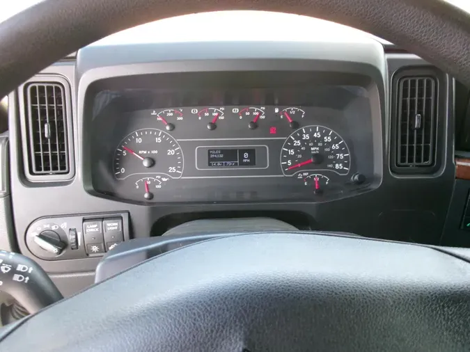 2022 International LT625