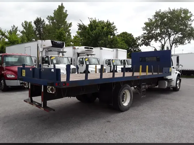 2016 FREIGHTLINER M2 106