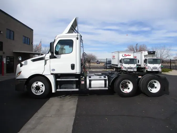 2019 FREIGHTLINER/MERCEDES NEW CASCADIA PX12664