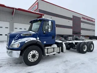 2020 Freightliner M2 112