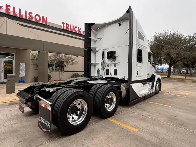 2024 Kenworth T680