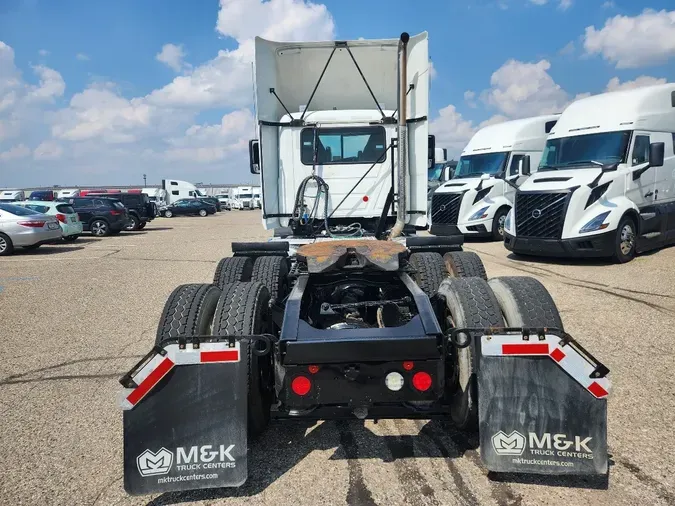 2020 MACK AN64T