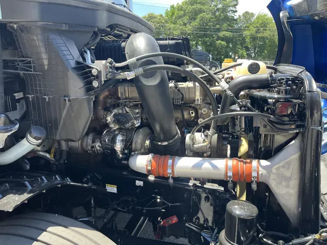 2023 Freightliner Cascadia