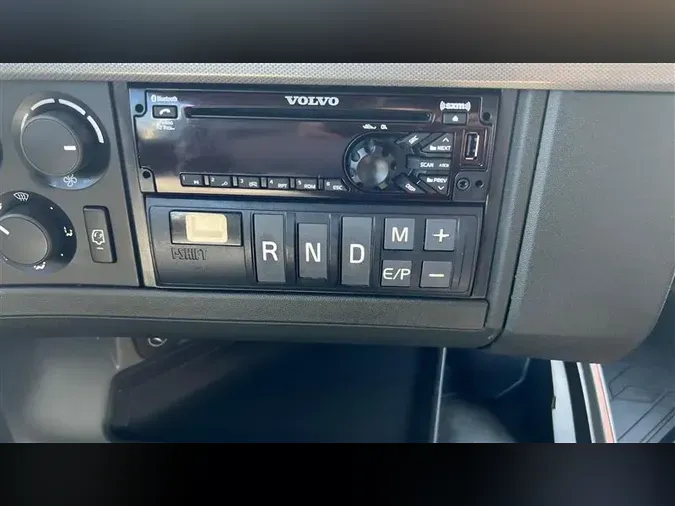 2019 VOLVO VNL8600155060d575dfa2d889014a6a61104e7