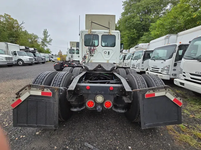 2018 FREIGHTLINER/MERCEDES CASCADIA 125