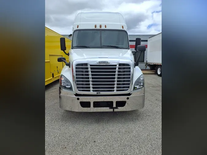 2020 FREIGHTLINER CASCADIA 125