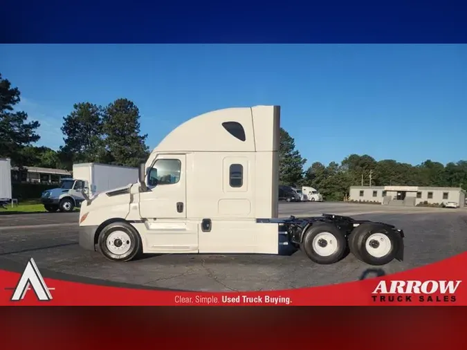 2023 FREIGHTLINER CA126