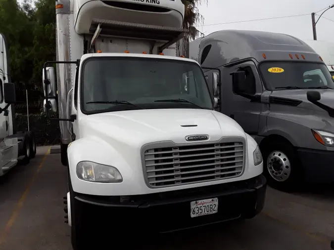 2017 FREIGHTLINER/MERCEDES M2 106