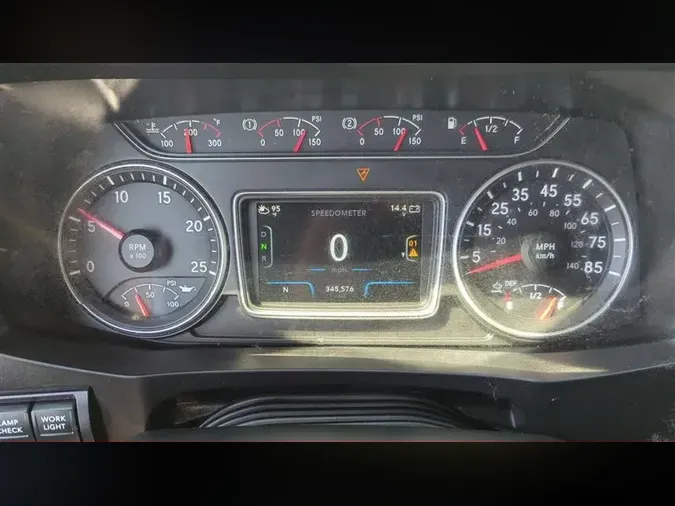 2022 INTERNATIONAL LT625