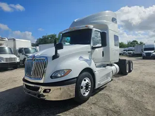 2020 NAVISTAR INTERNATIONAL LT625 SLPR CAB