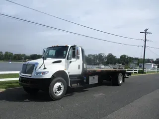 2017 INTERNATIONAL 4300