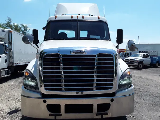 2020 FREIGHTLINER/MERCEDES CASCADIA 125