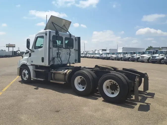 2021 FREIGHTLINER NEW CASCADIA PX12664