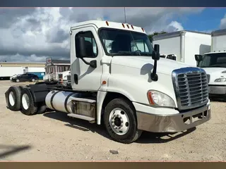 2018 FREIGHTLINER CASCADIA 125