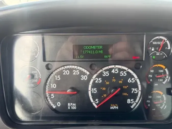 2019 Freightliner Business Class M2 106