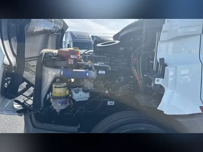 2020 FREIGHTLINER CA126