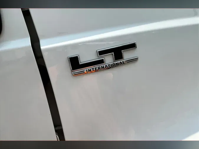 2021 INT LT625 6x4