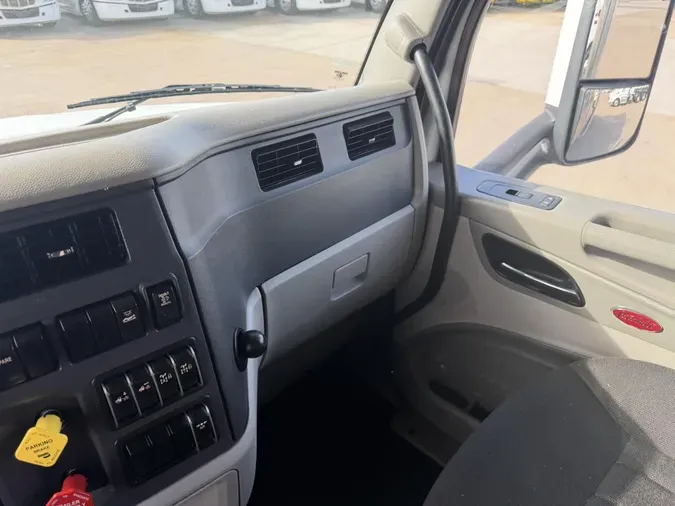 2020 Peterbilt 579