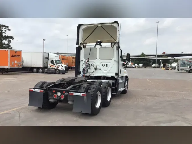 2018 Freightliner Cascadia