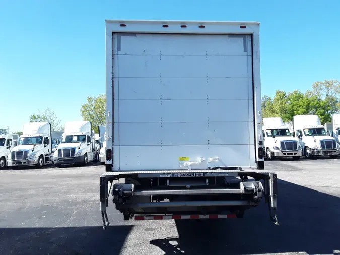 2019 FREIGHTLINER/MERCEDES M2 106