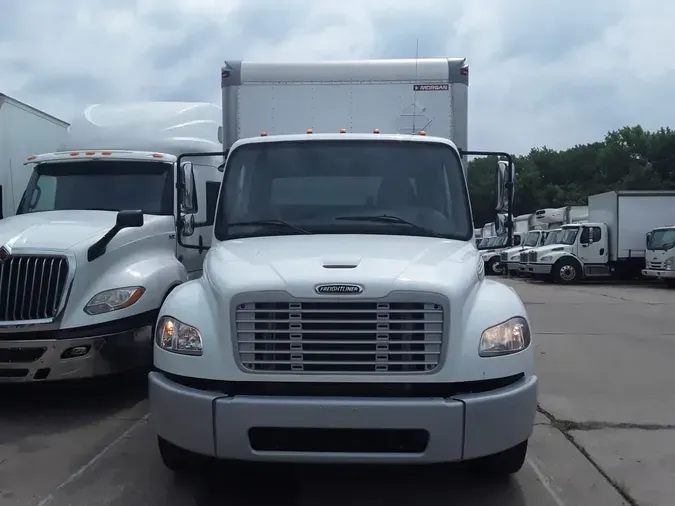 2019 FREIGHTLINER M2 106