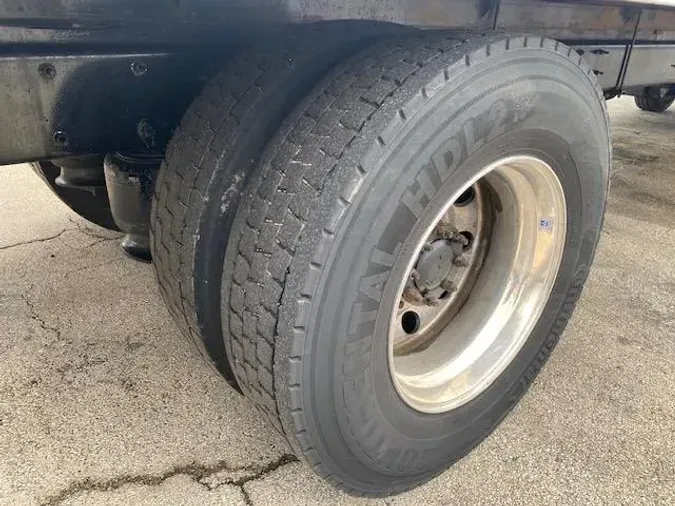 2020 Freightliner Business Class M2 106017d8170fd018b43af5380d75b8adc28